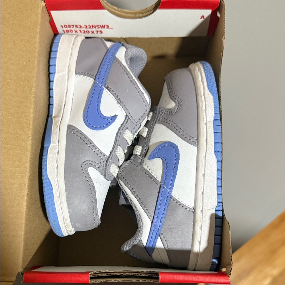 Nike Kids Sneakers in Gray and Blue